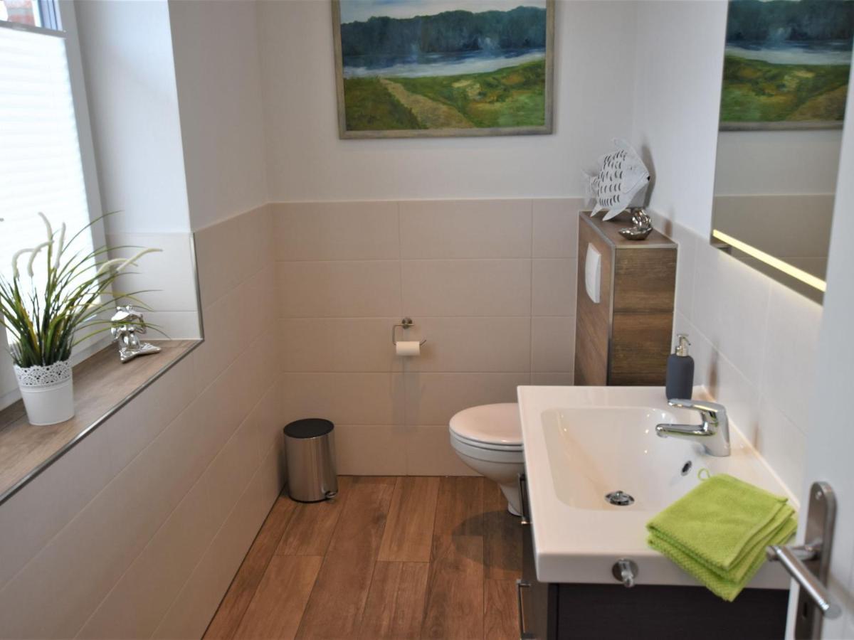 Cozy Holiday Home In Gross Schwansee With Sauna Ngoại thất bức ảnh