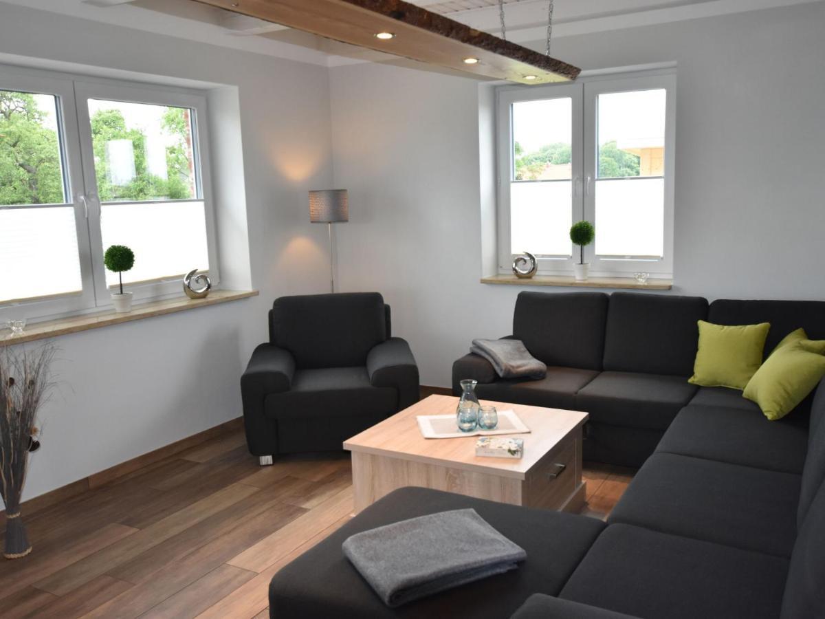 Cozy Holiday Home In Gross Schwansee With Sauna Ngoại thất bức ảnh