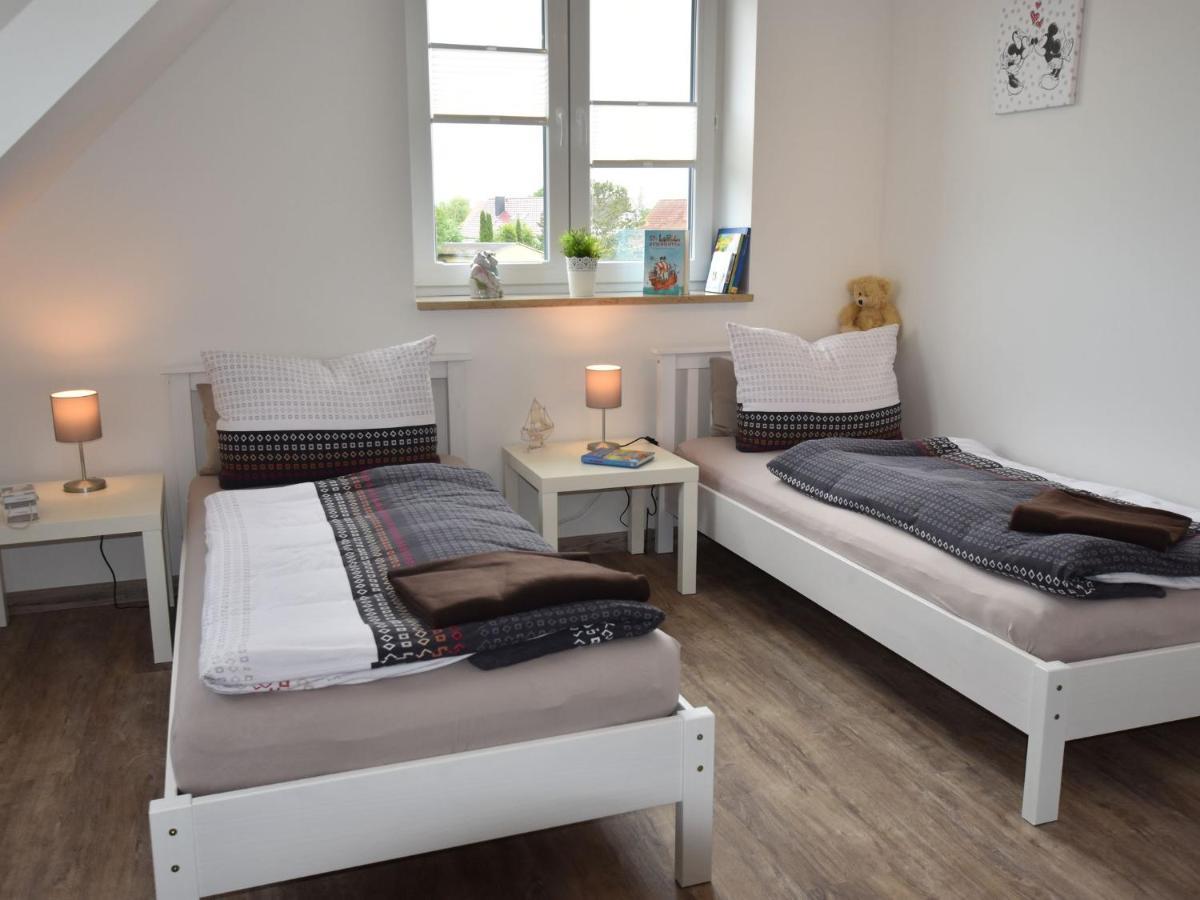 Cozy Holiday Home In Gross Schwansee With Sauna Ngoại thất bức ảnh